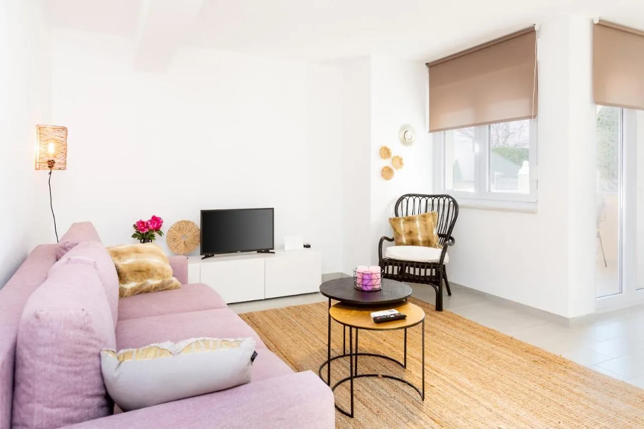 Dutch Tulip Apartment Medulin 0*,  Croatia