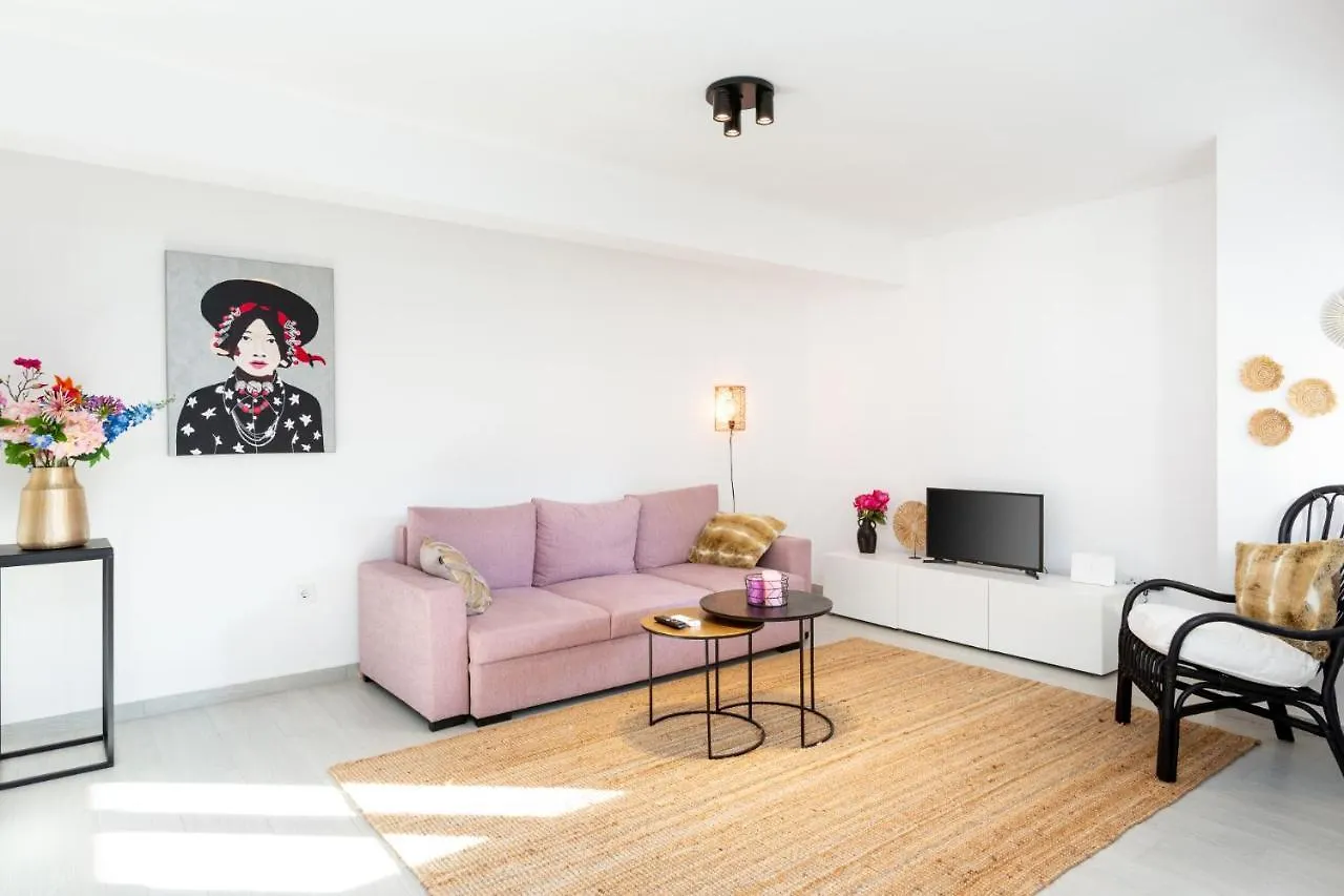 Dutch Tulip Apartment Medulin